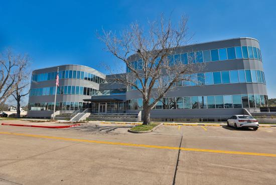 8955<span>Katy Freeway Building</span>
